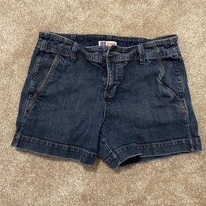 Faded Glory size 6 jean shorts dark wash